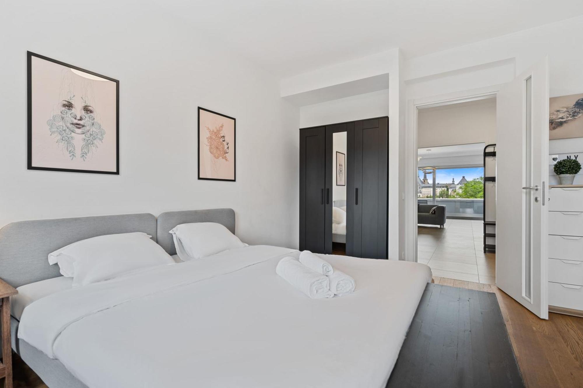 Central Lux 2Br Apt With City Views & Balcony Luxembourg Exterior photo